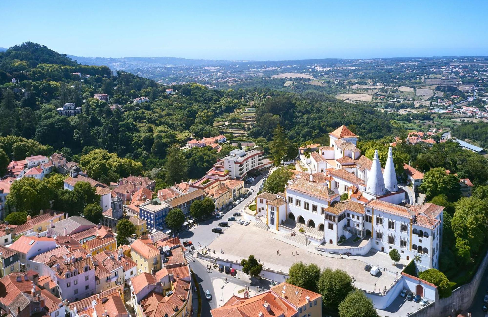 Nh Sintra Centro Hotel Bagian luar foto